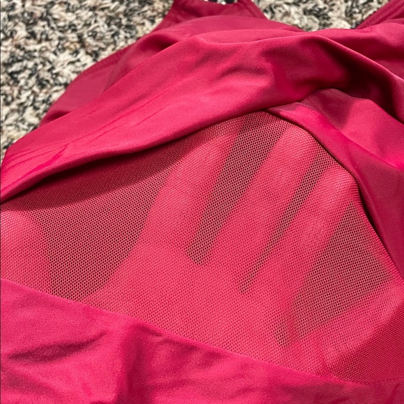 🆕 AK Burgundy Mesh Tummy Control One-Piece Crochet Swimsuit Sz Small | NWT - Picture 6 of 9